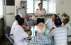 “더울 땐 경찰서를 찾으세요”