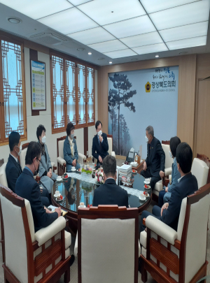 군위군, 신속 대구 편입 추진 촉구