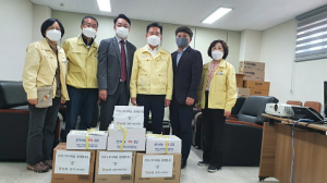 '코로나와 고군분투하는 의료진에 감사'... 농협 영천시지부, 따뜻한 정 나눔'훈훈'