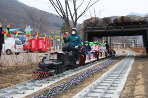 문경관광진흥공사, 가은역 꼬마열차 지역경기 활성화 '한몫'