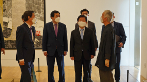 박병석 국회의장, 경주시 엑스포대공원 솔거미술관 방문