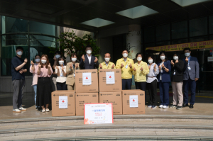청도군에 마스크 기부 줄이어… 알파메디아 1만장, 남상희씨 2천장