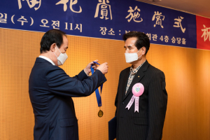 거동 불편 부모님 손발 돼 준 최종운씨 
