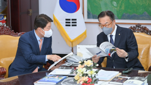 권영진 대구시장, 국비 확보 위해 발로 뛰어