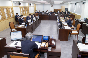 경상북도의회 행정보건복지위원회, 2022년 예산 심사 '꼼꼼하게'
