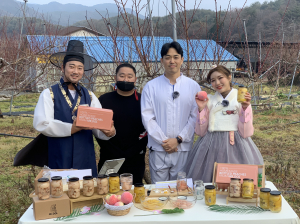 영덕군 농수특산물 라이브커머스 '검색어 1위'