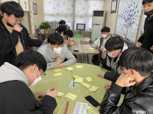 학생들 꿈이 '무럭 무럭'… 예천 대창고등학교, 장학금 70만원 기탁
