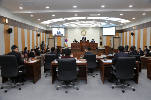 칠곡군의회, 제282회 임시회 6일 여정 시작