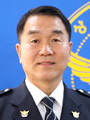 고령 운전자 사고 예방은 법·제도 정비