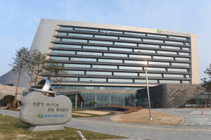 한국수력원자력, 어두운 밤 밝히는 든든한 지역 기업으로