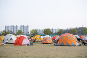 구미시, 낙동강권 최대 캠핑명소로 인기몰이
