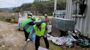 봉화군 봉화읍, 어르신들과 함께 환경정화