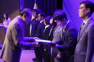 한국폴리텍대 로봇자동화과 김현돈 교수, 국무총리 표창