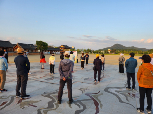 상주시보건소, 맨발의 청춘 걷기동호회 개강식 가져