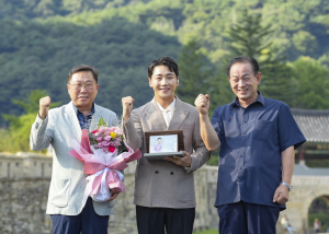 가수 박군, 문경시 고향사랑기부제 활성 '동참'