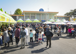 문경시, 특산물로 입맛 홀린 푸드 축제 '성공적'