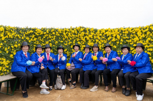 예천군농업기술센터, 국화·우리꽃 전시 연장 운영