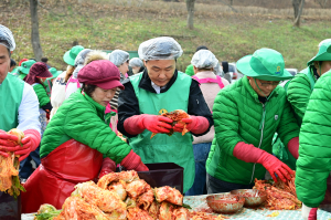 고령군 새마을부녀회, 사랑 듬뿍 김치 나눔