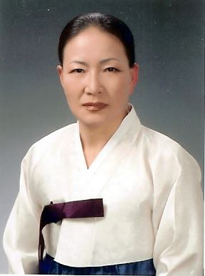 경북 무형유산 '포항 침선장 조정화'… 한복의 명맥 잇다