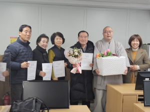 '상주 잘알' 어르신들, 유튜브로 관광객 사로잡다 