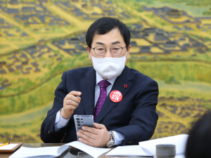 볼·먹·즐길 거리까지… 경주시, 젊은 층 몰리는 '핫플 경주' 만들자
