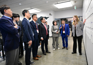 경상북도·경북경제진흥원, 지역기업 기술력, 세계서 '通'··· CES 경북공동관 역대 최고 성과