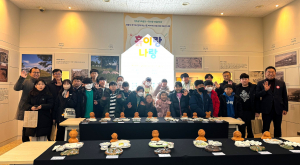 그릇 어떻게 만들어지나… 경북문화관광공사 '흙이랑 나랑' 체험 작품 전시 
