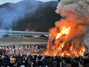 청도군 '정월대보름 한마당' 전국서 4만명 북적