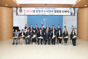 미래 여는 일꾼 한자리… 상주시, 승진·신규 공무원 임용장 수여