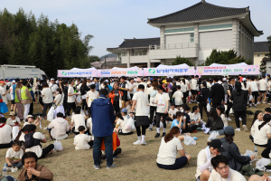 (사)경주시종합자원봉사센터, 벚꽃마라톤 성료 '일등공신'