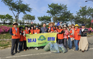  경주시 온동네봉사단, 깨끗한 꽃길 만들기 '구슬땀'