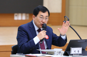 주낙영 경주시장 '2025 APEC 유치 총력' 당부