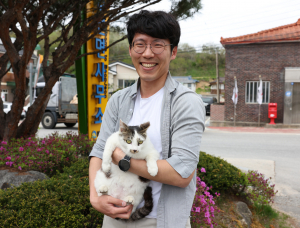봉화군 법전면으로 귀촌한 길냥이 6마리 '셋째·엄마·노랭이·카스·테라·캘리'