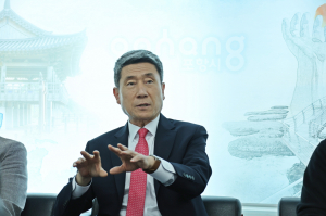  포항시, 미래 먹거리 발굴 '온 힘'... 글로벌 신산업 도시로 더 가까이