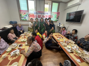 울진군, 어르신 건강 기원 담은 '장수도시락'