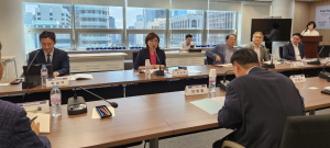 경상북도 '공항추진·투자유치 100조' 사활 건다