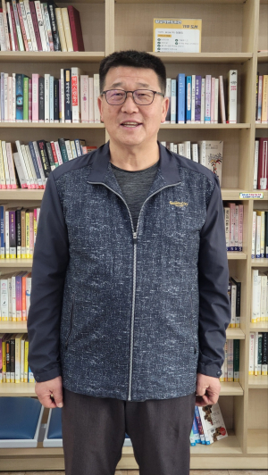 [우리동네 모범 공무원] 경주시 윤희목 황오동행정복지센터 생활지원팀장 