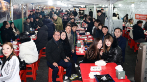 문경시, 문화의거리 포장마차 '대성황'… 지역 상권 활기