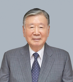 'ESG 경영 표상' 이중근 부영 회장, 저출생 추세 반전 '일등공신'
