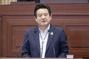 이칠구 경상북도의회 의원, 18년째 첫삽도 못 뜬 '영일만대교' 공사 촉구