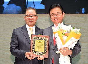 이철우 경상북도도지사, 직능 경제인의 선택 공로패 쾌거