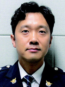 국민의 안전과 재산보호를 향한 두 제복인의 만남