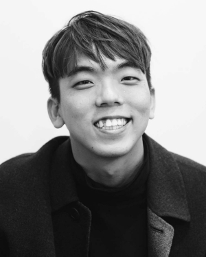 퀴어의 포스트 드라마 '말린 고추와 복숭아향 립스틱'… 극단 공놀이클럽, 제61회 백상예술대상 젊은연극상
