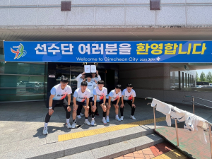 문경시 고등부 배드민턴팀, 압도적 승리로 '첫 왕좌'