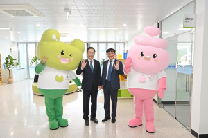 봉화교육지원청, ‘봉이’와 ‘향이’로 교육 현장에 활기 불어넣다