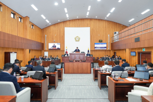 경주시의회, 시민 체감형 의정 활동 '총력전'