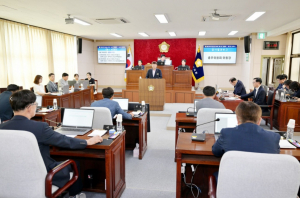문경시의회, 예산 적재적소 운용 '꼼꼼 점검'