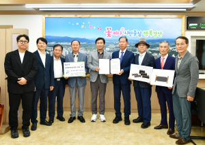 직재 김익동 선생 후손들, 경산시 삼성현역사문화관에 유물 기탁
