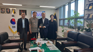 권광택 경상북도의회 행정보건복지위원회위원장 
