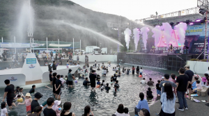 문경시 좀비워터나이트 '성황리 종료'